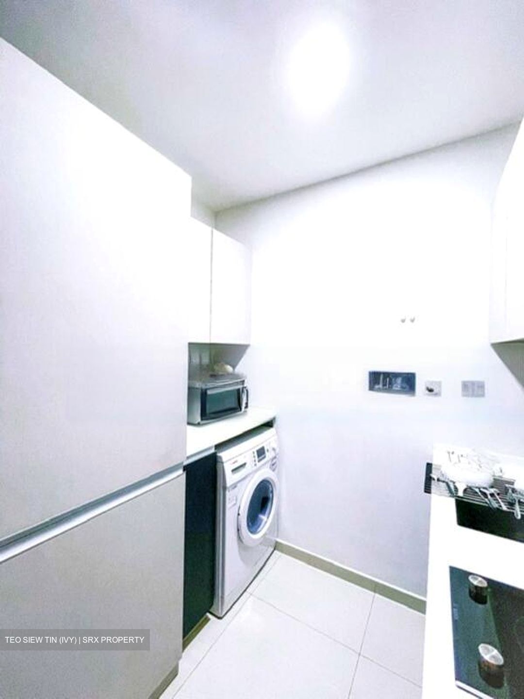 Suites 28 (D14), Apartment #477562551